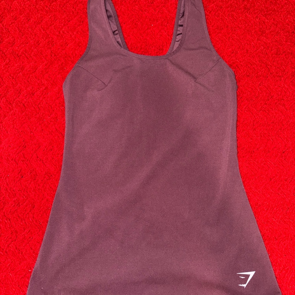 Gymshark Plum Fitted Sleeveless Tank Top with Scoop Neck